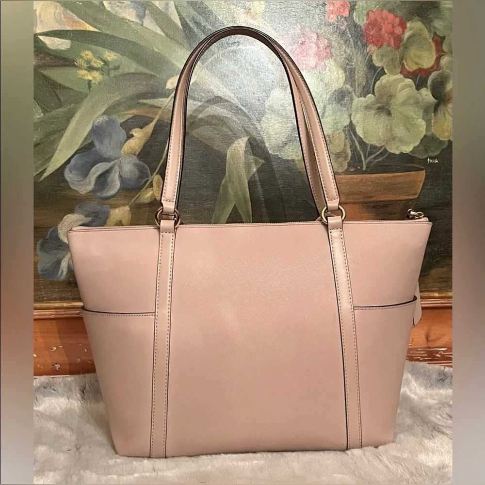 Michael Kors Jet Set Saffiano Leather Blush Pink Zip Top Tote - Picture 2 of 3